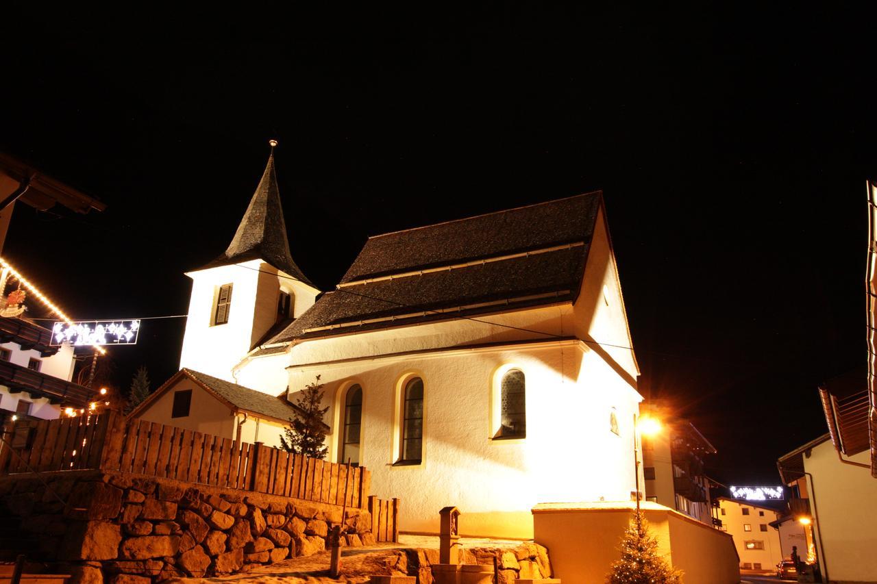 Gasthof Pension Santeler Санкт-Леонхард-им-Пицталь Экстерьер фото